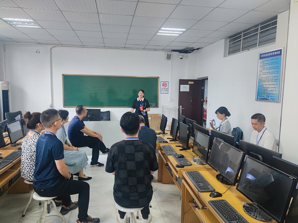 华亿体育2024年春季学位英语考试圆满结束