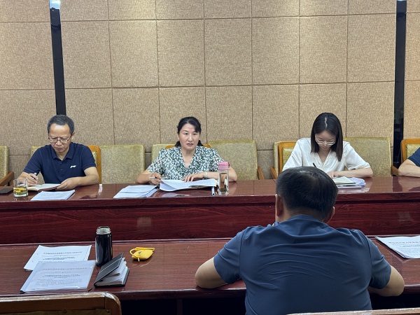 华亿体育召开2024年秋季学期开学工作会暨干部廉政提醒集体谈话