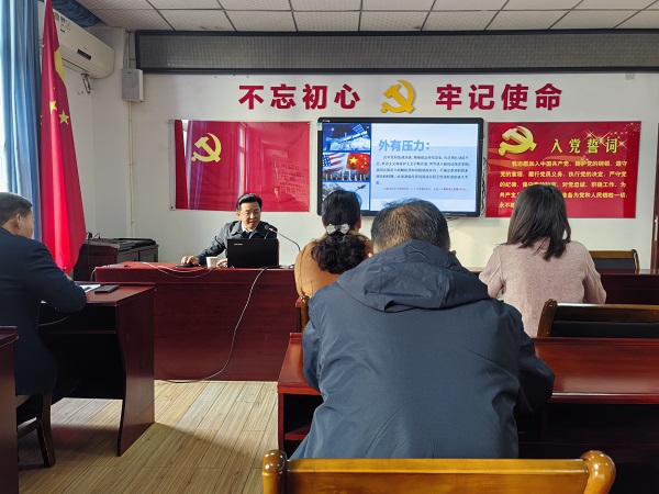 郭光恒莅临华亿体育作专题讲座