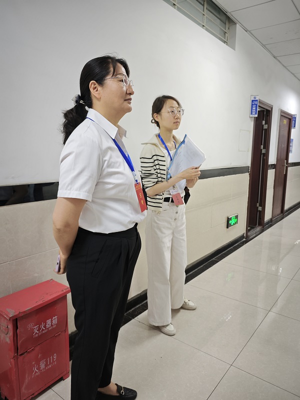 华亿体育2025年春季学位英语考试圆满结束
